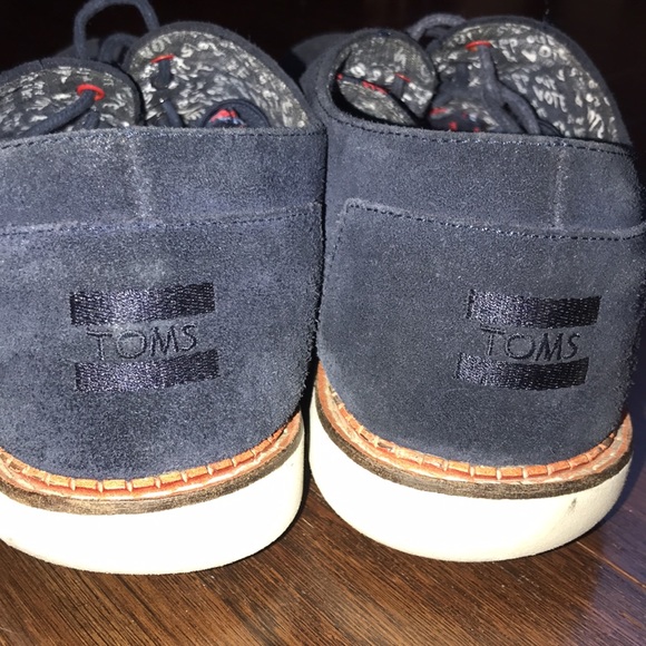 Toms Vote Republican Oxford Elephant men’s shoes in size 11 main image 13